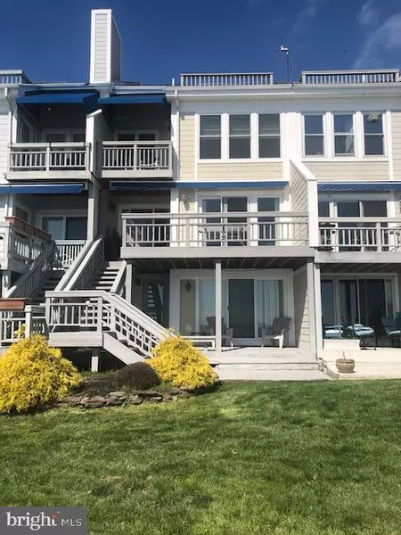 8181 WINDWARD KEY DR, Chesapeake Beach, MD 20732