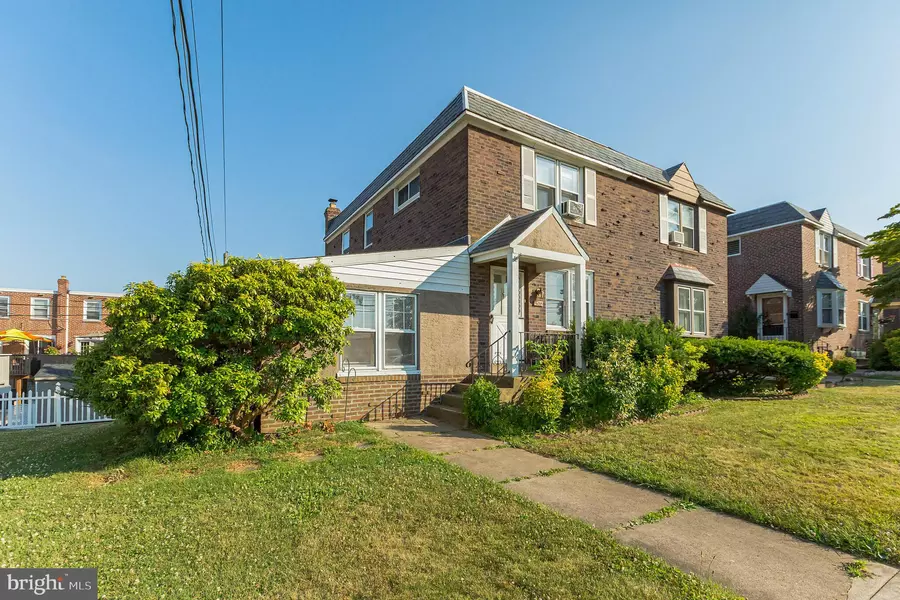 2572 BOND AVE, Drexel Hill, PA 19026