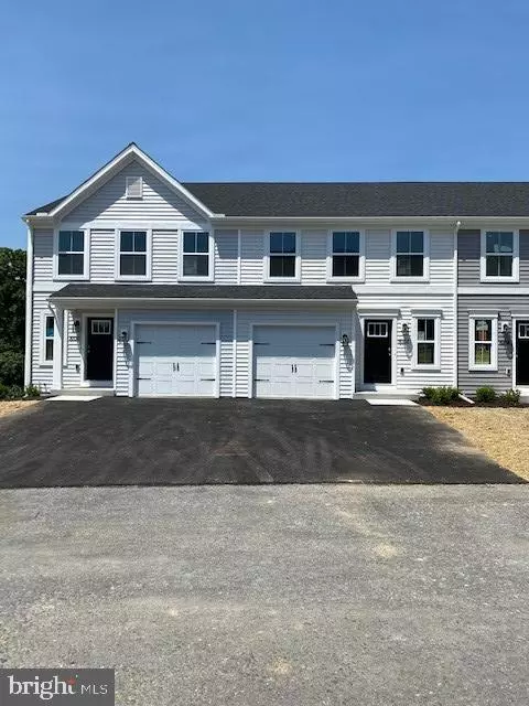 Harrisburg, PA 17112,8100 KELLY DR #101