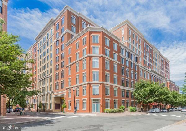 1205 N GARFIELD ST #609, Arlington, VA 22201