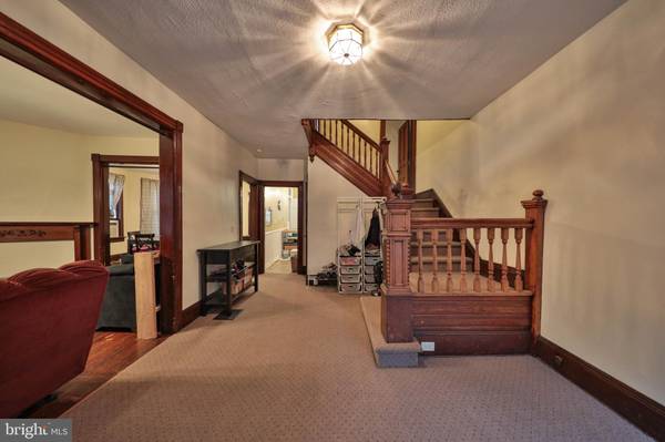 Easton, PA 18042,641 CHESTNUT TER