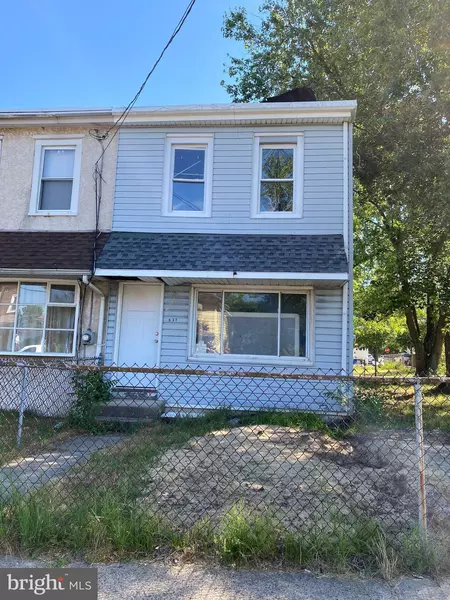 637 DIVISION ST, Gloucester City, NJ 08030