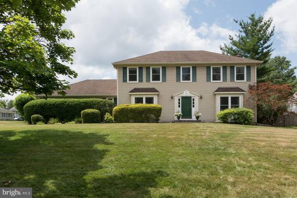 19 YEGER DR, Lawrenceville, NJ 08648