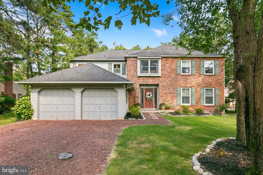 11 PAR CT, Marlton, NJ 08053