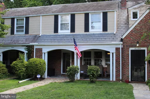 16 SOMERSET RD, Baltimore, MD 21228