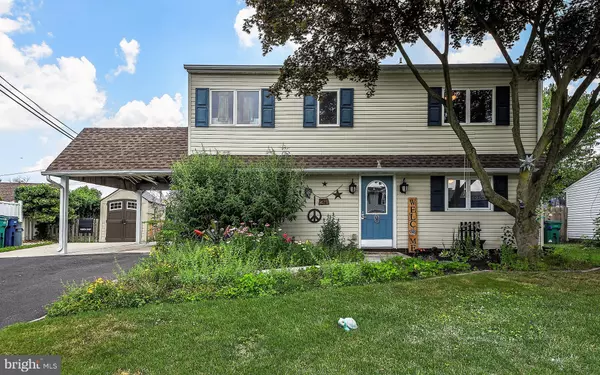 24 CYPRESS LN, Levittown, PA 19055