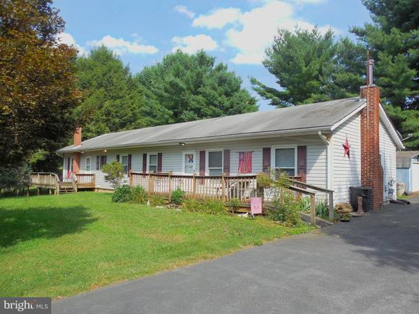 687 PIKES PEAK RD, Delta, PA 17314