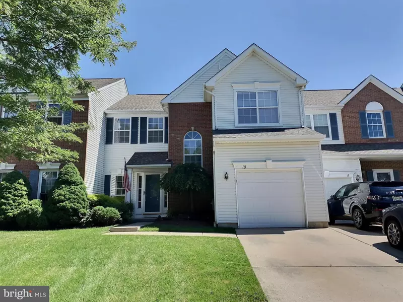 10 WINDINGBROOK RD, Bordentown, NJ 08505