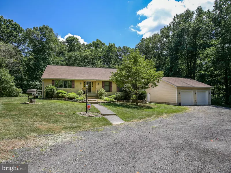 345 EBENEZER RD, Bluemont, VA 20135