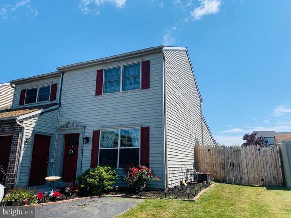 3427 CARDINAL LN #14B, Dover, PA 17315