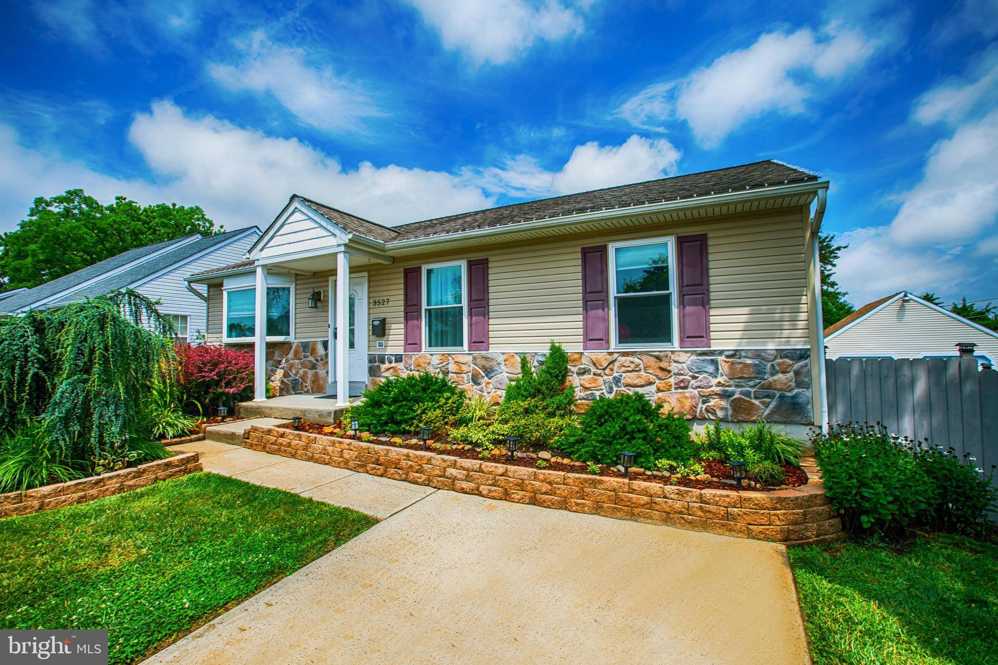 3527 LLANBERIS AVE, Bristol, PA 19007