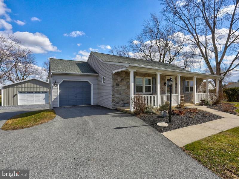 383 N PENRYN RD, Manheim, PA 17545