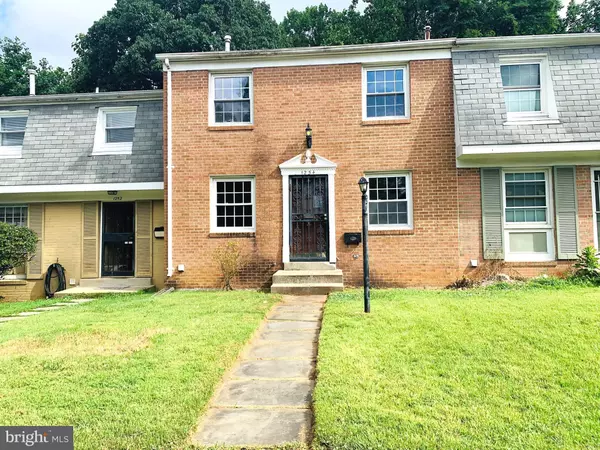 1254 PALMER RD #100, Fort Washington, MD 20744