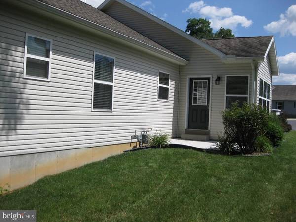 Shippensburg, PA 17257,44 COLONIAL CT