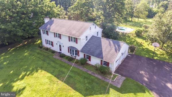 2208 OAK TER, Lansdale, PA 19446