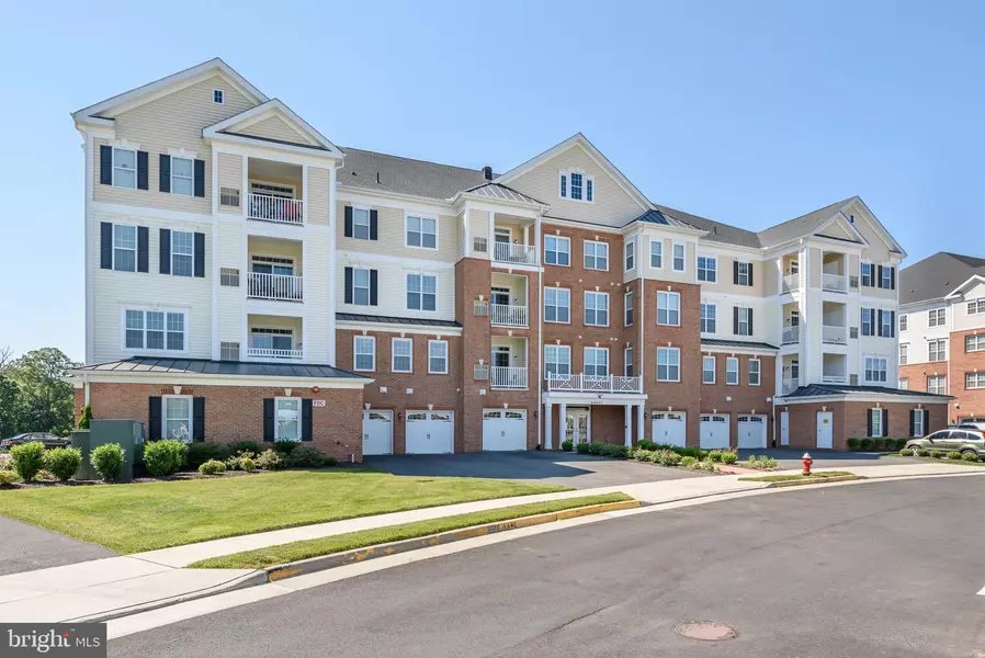 44605 YORK CREST TER #307, Ashburn, VA 20147