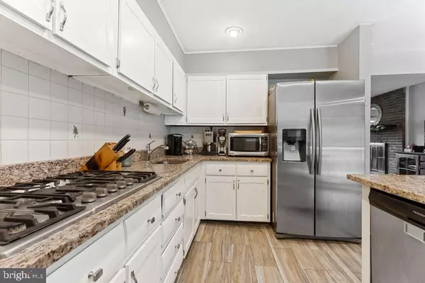 Trenton, NJ 08619,53 BERREL AVE