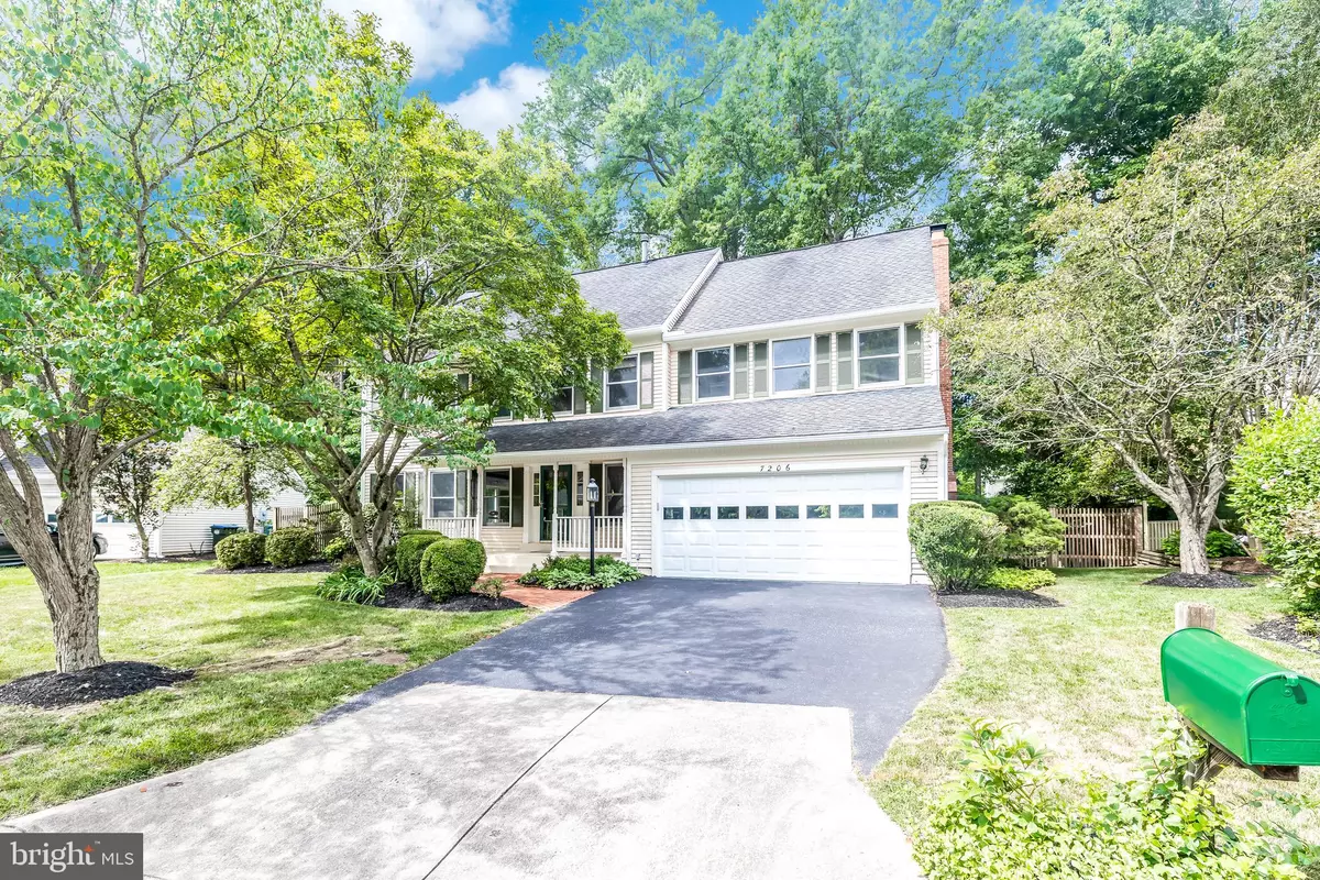 Alexandria, VA 22315,7206 DOGUE FOREST CT