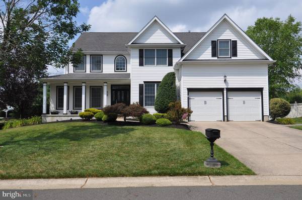 12 WHEATFIELD CT, Columbus, NJ 08022