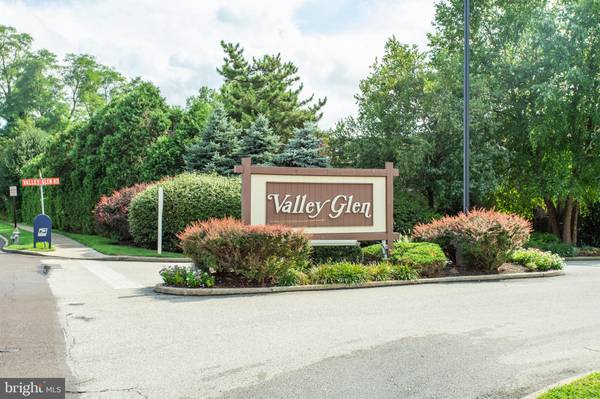 1205 VALLEY GLEN RD, Elkins Park, PA 19027