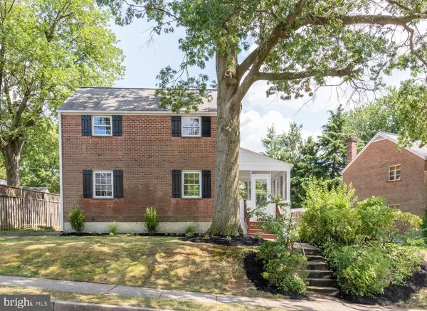 4814 2ND RD N, Arlington, VA 22203