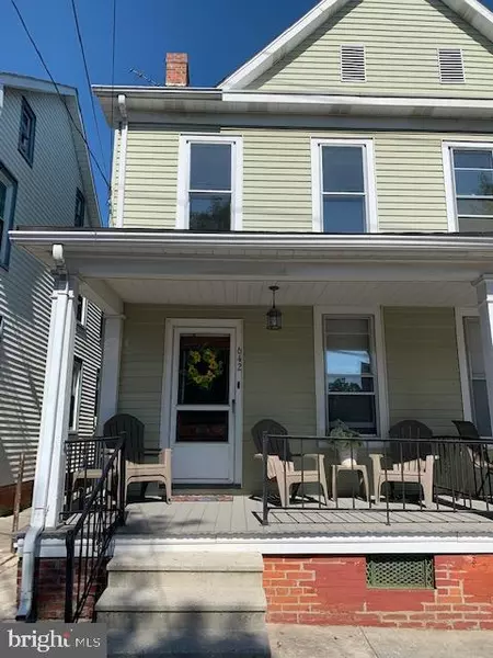 642 BROADWAY, Hanover, PA 17331