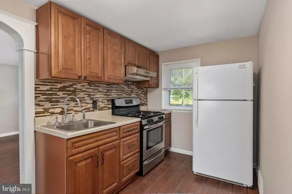 Riverside, NJ 08075,115-117 HOOKER ST