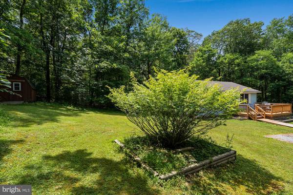 Bluemont, VA 20135,168 BANJO LN