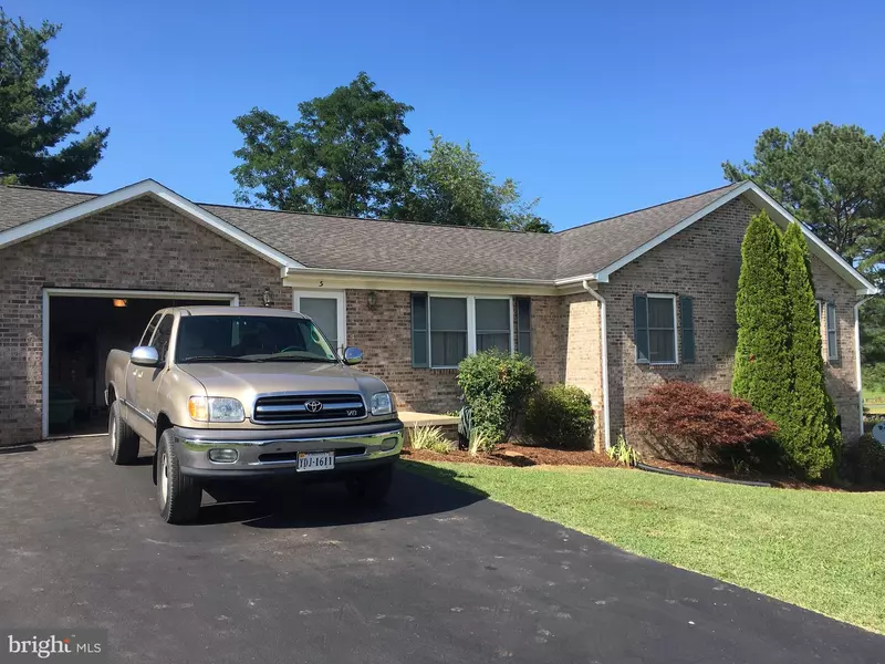 5 HITE CT, Luray, VA 22835