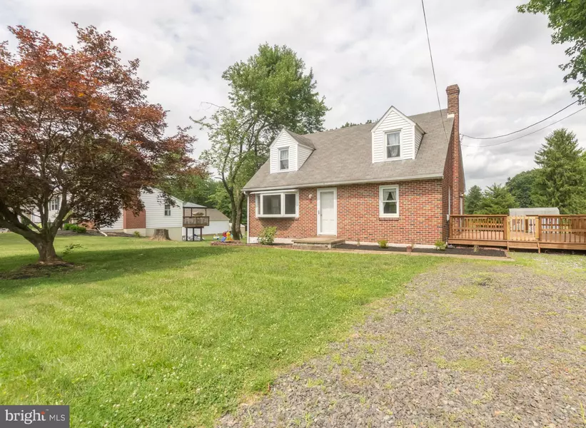 277 ROYERSFORD RD, Royersford, PA 19468