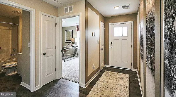 Seabrook, NJ 08302,7 EISENHOWER DR