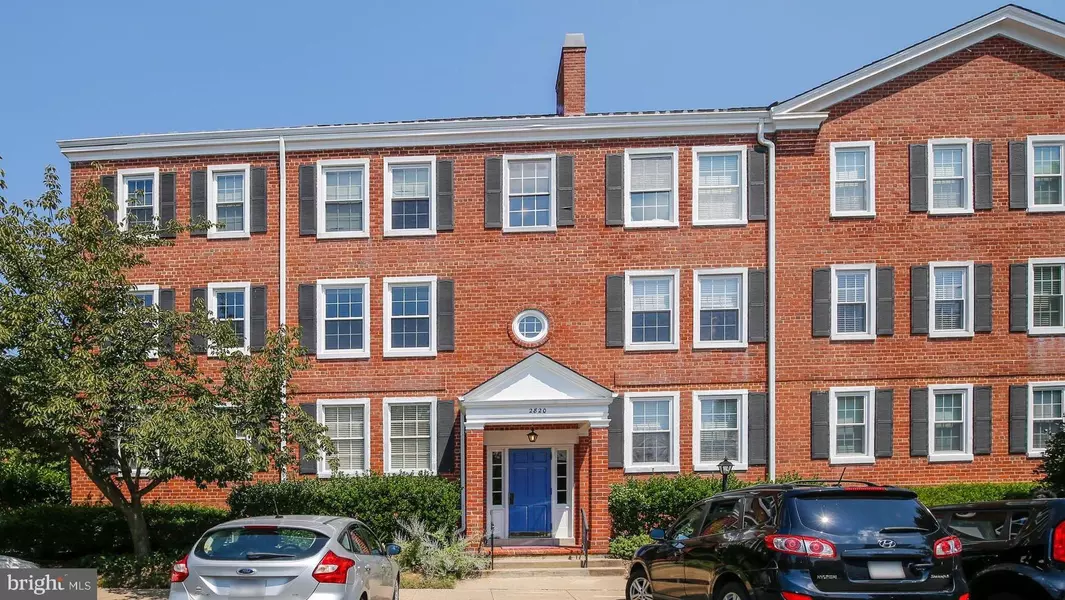 2820 S ABINGDON ST #B1, Arlington, VA 22206