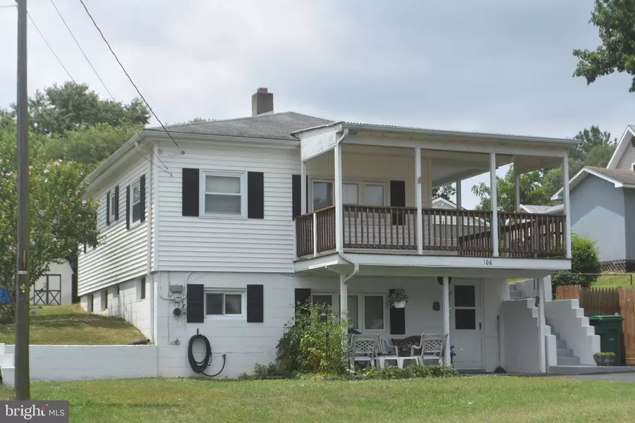 106 NINTH AVE, Luray, VA 22835