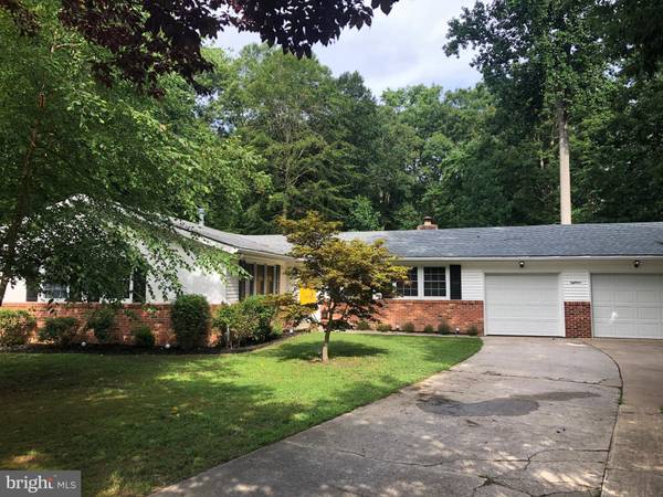 18 BALTUSROL CT, Dover, DE 19904