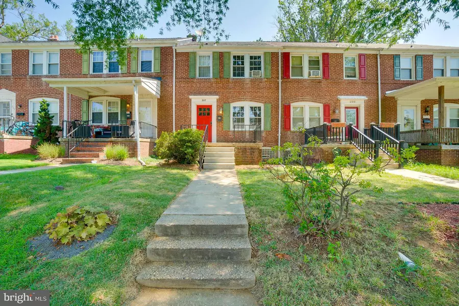 307 WESTSHIRE RD, Baltimore, MD 21229