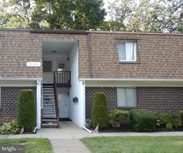 411 N STILES AVE #A8, Maple Shade, NJ 08052