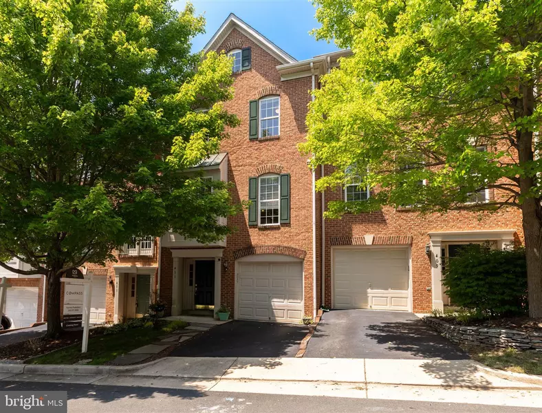 411 ASHFORD LN, Alexandria, VA 22304