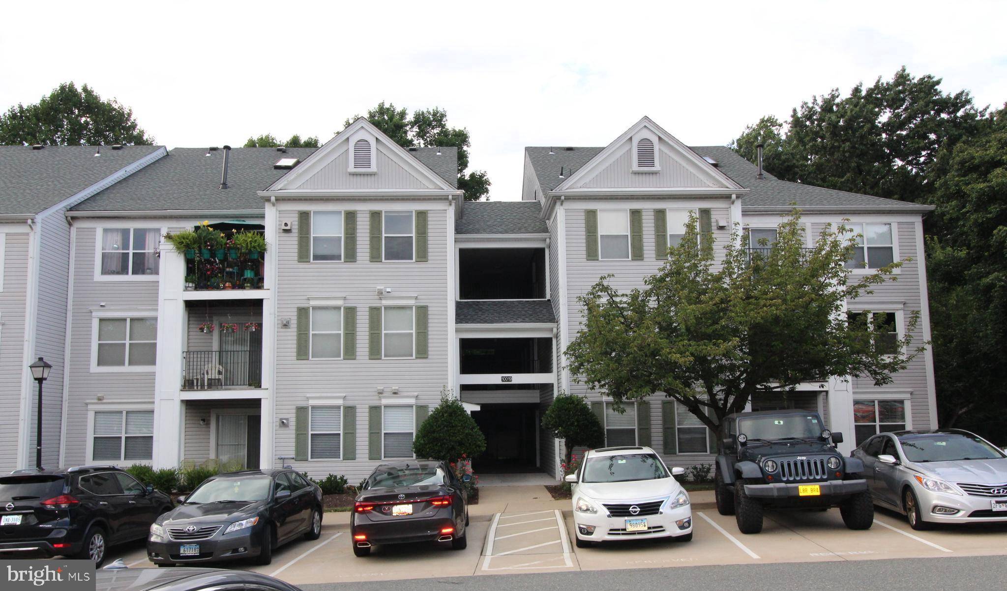 10019 VANDERBILT CIR #4, Rockville, MD 20850