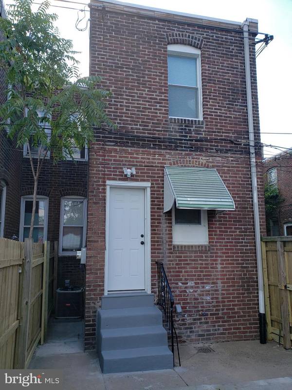 Philadelphia, PA 19124,2141 WAKELING ST