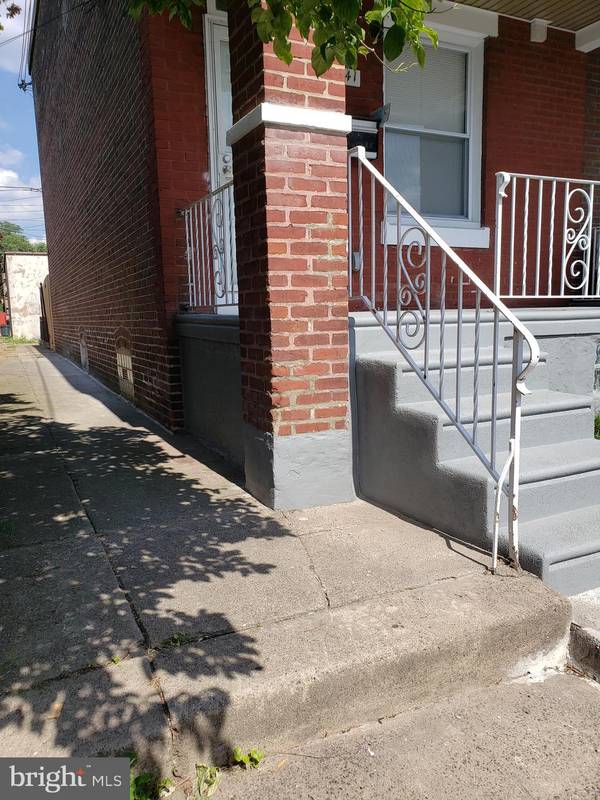 Philadelphia, PA 19124,2141 WAKELING ST