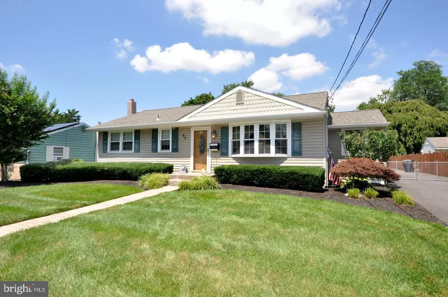 93 ELDRIDGE AVE, Williamstown, NJ 08094