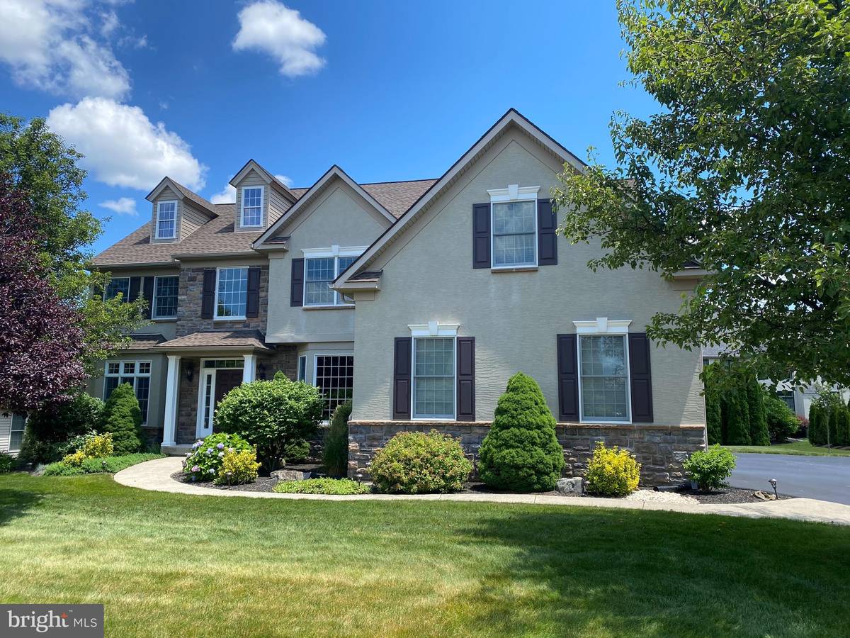 Macungie, PA 18062,217 SAWGRASS CIR