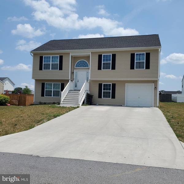 53 EINSTEIN WAY, Martinsburg, WV 25404