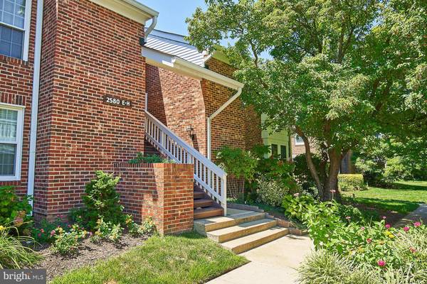 2580-H S ARLINGTON MILL DR #8, Arlington, VA 22206