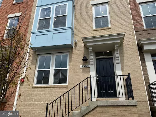 3033 DISTRICT AVE #38, Merrifield, VA 22116