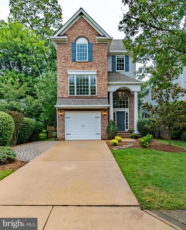 606 HIGHLAND AVE, Falls Church, VA 22046