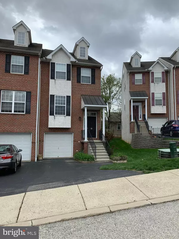 14 NATHAN PL, Conshohocken, PA 19428