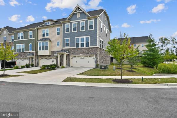 7979 TRAILVIEW XING, Glen Burnie, MD 21060