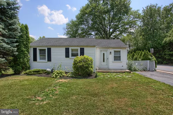 302 E ROSEVILLE RD, Lancaster, PA 17601