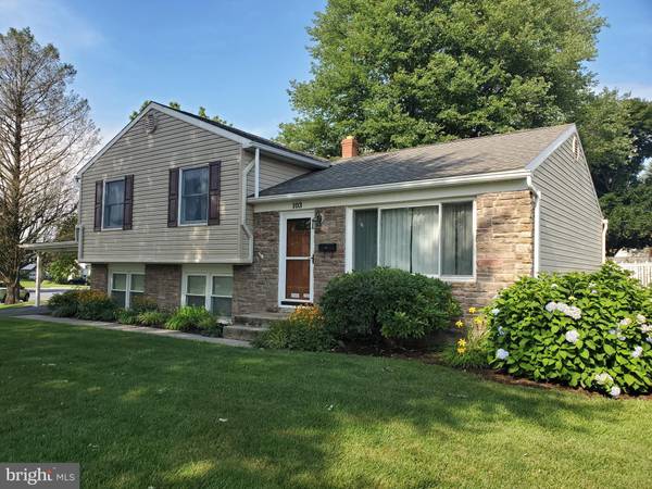 103 SHAKESPEARE DR, Reading, PA 19608